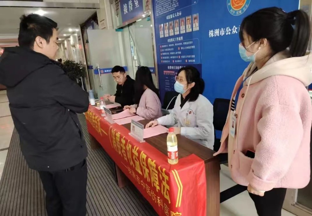 8F5CF755@DE42A912.3D870266